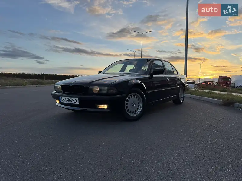 1996 bmw 735i