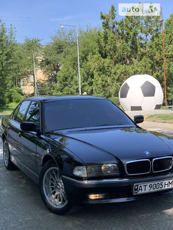 1997 bmw 735i