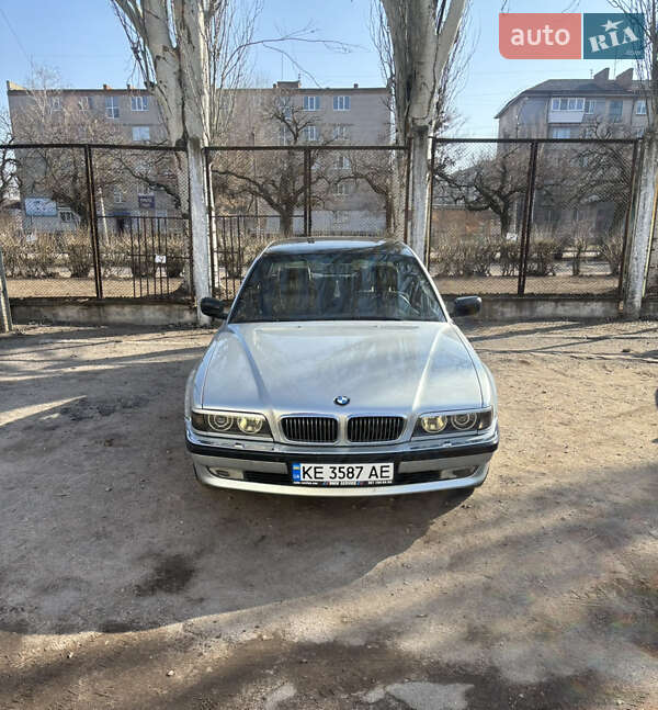 1997 bmw 735i