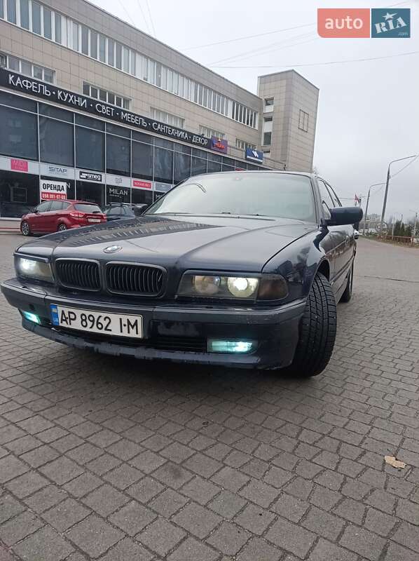 1998 bmw 735i