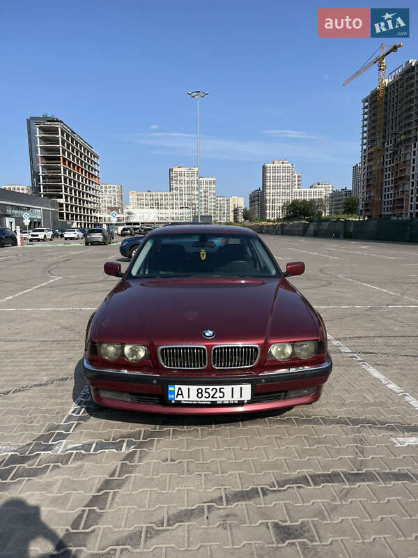1998 bmw 740i