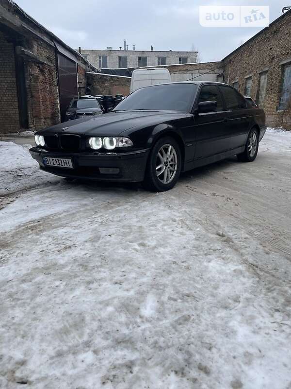 1998 bmw 740i