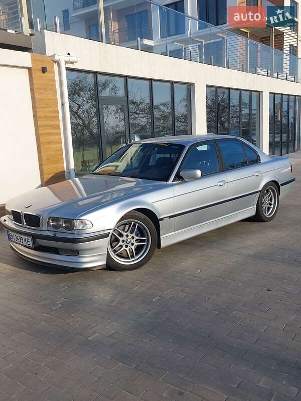 1999 bmw 735i