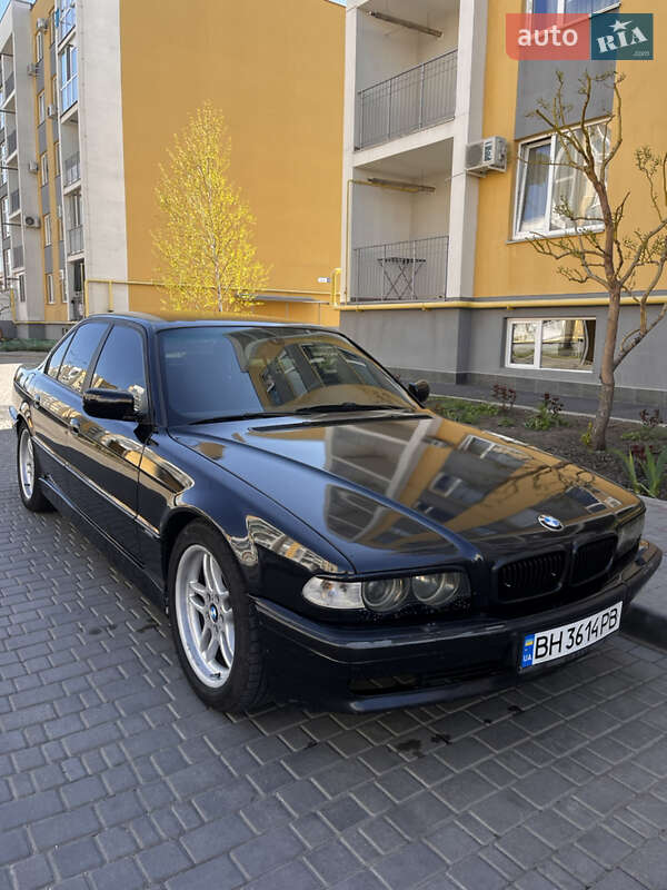 1999 bmw 735i