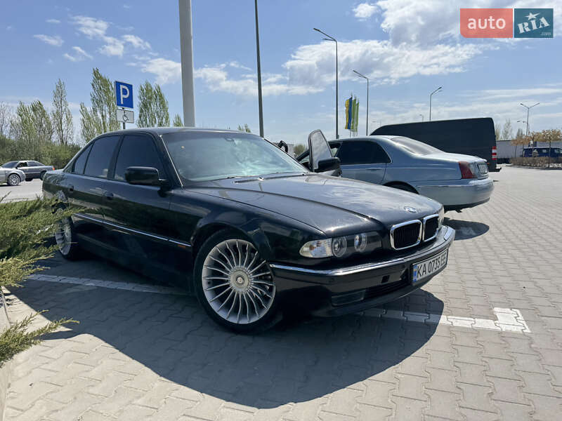 1999 bmw 735i