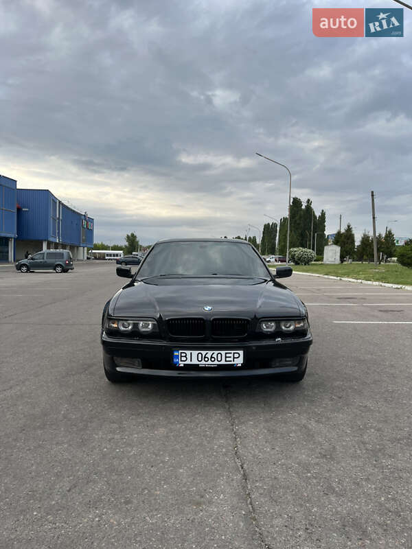 2000 bmw 735i