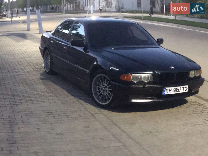 1999 bmw 735i