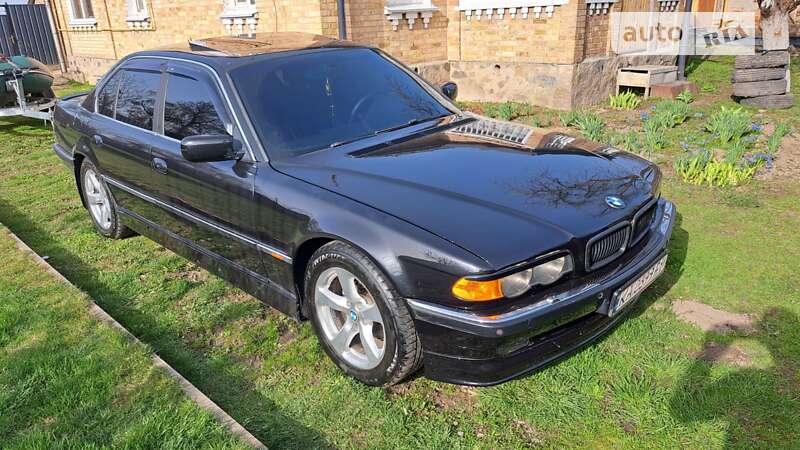 1999 bmw 740i
