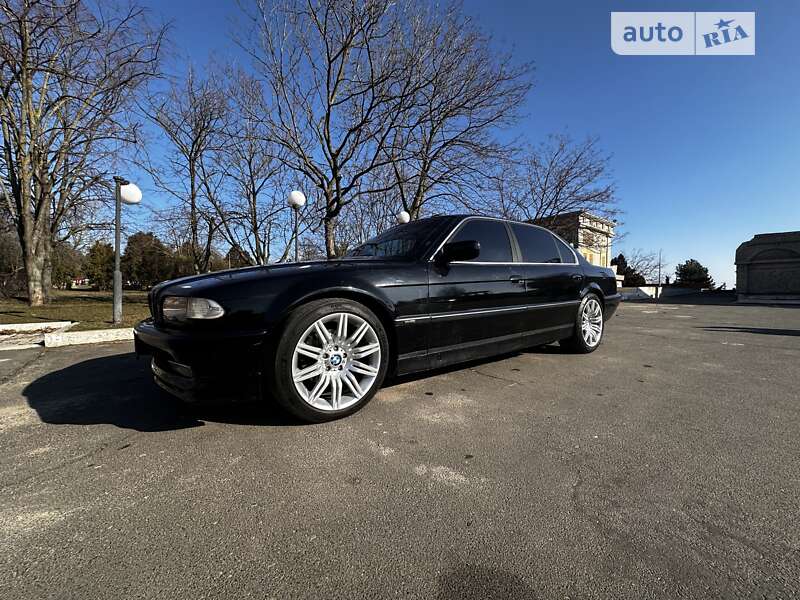 1996 bmw 740i