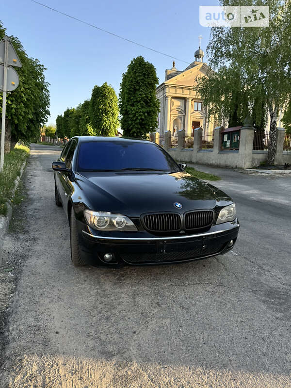 2003 bmw 730li