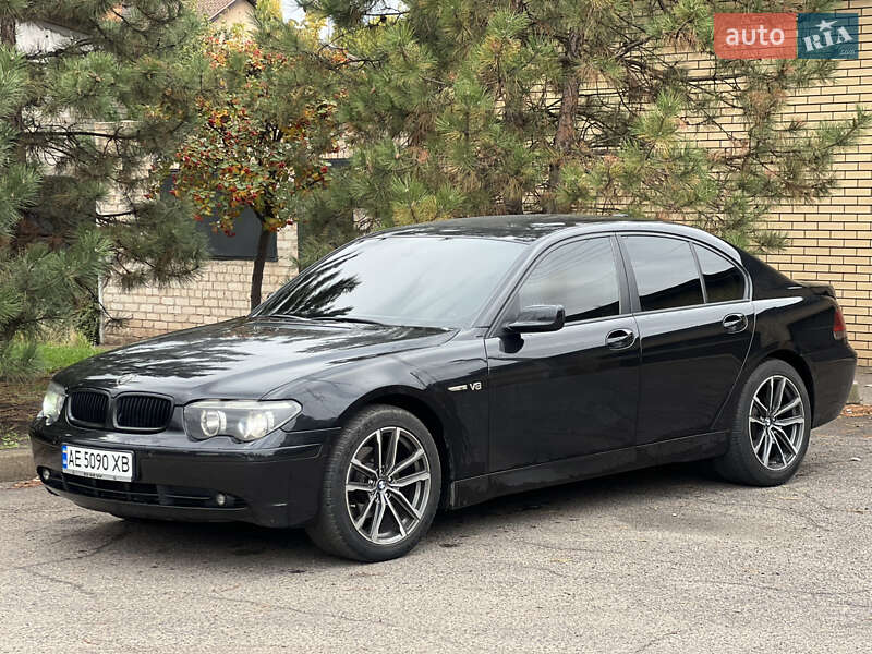 2004 bmw 735i