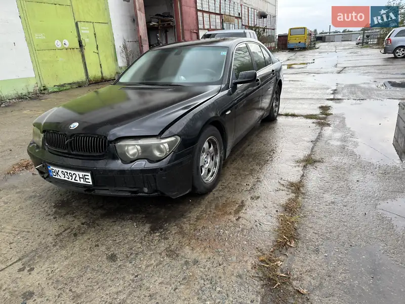 2003 bmw 735i