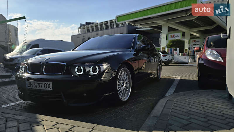 2002 bmw 745i