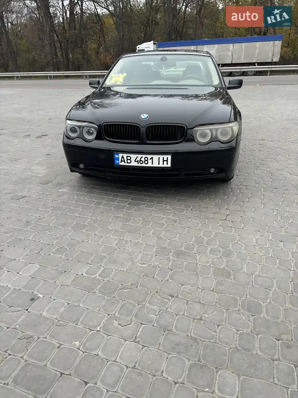 2004 bmw 745i