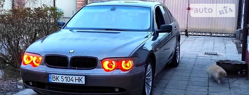 2001 bmw 745i