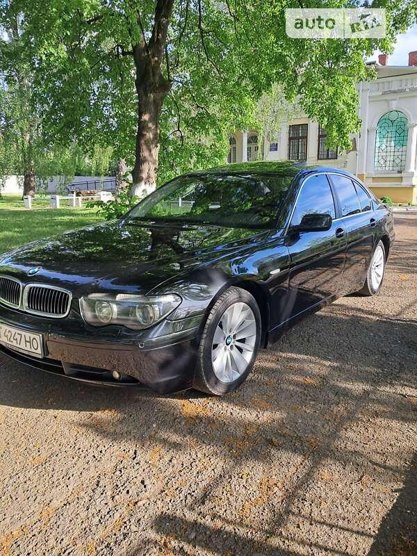 2003 bmw 745i