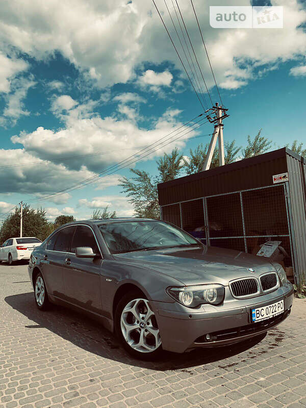 2003 bmw 730