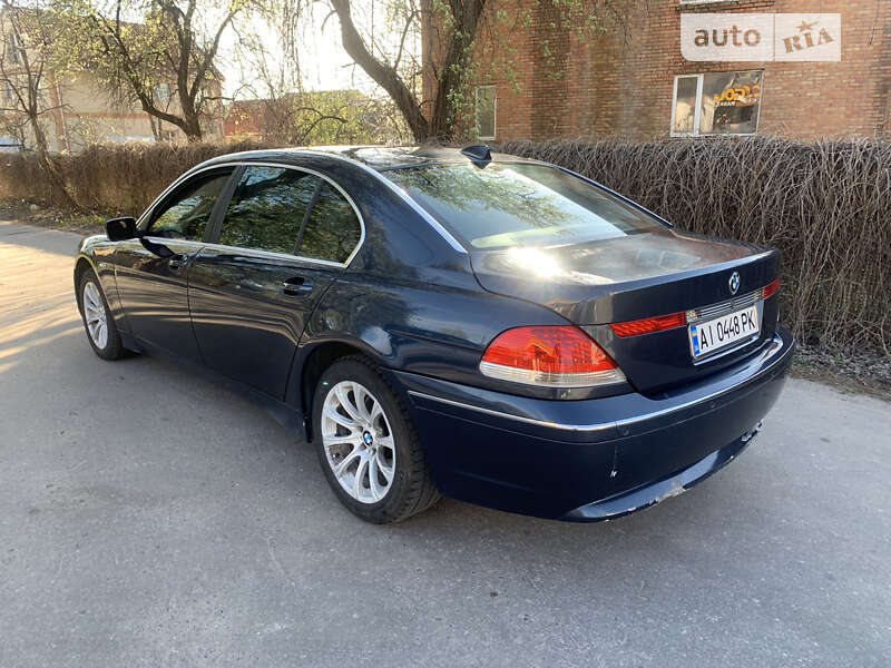 2003 bmw 735il