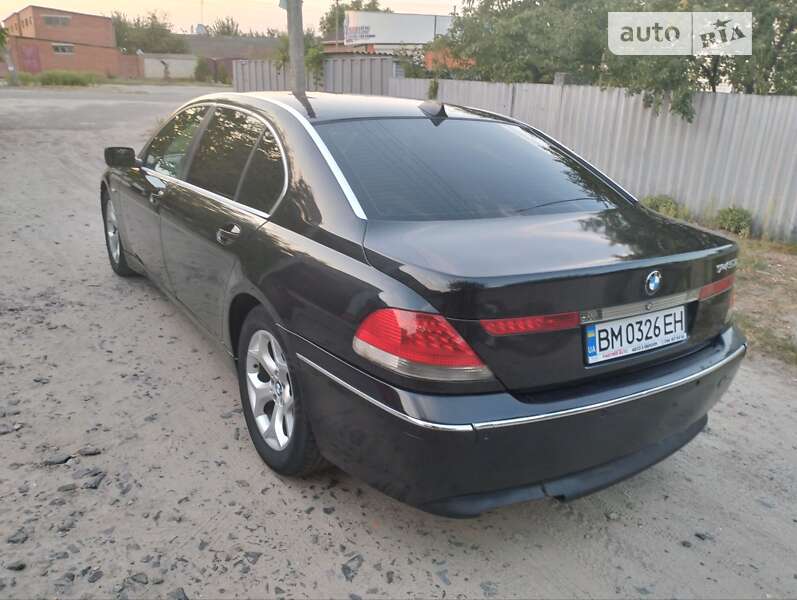 2004 bmw 745i