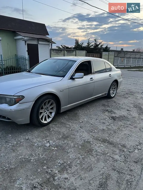 2004 bmw 745-li