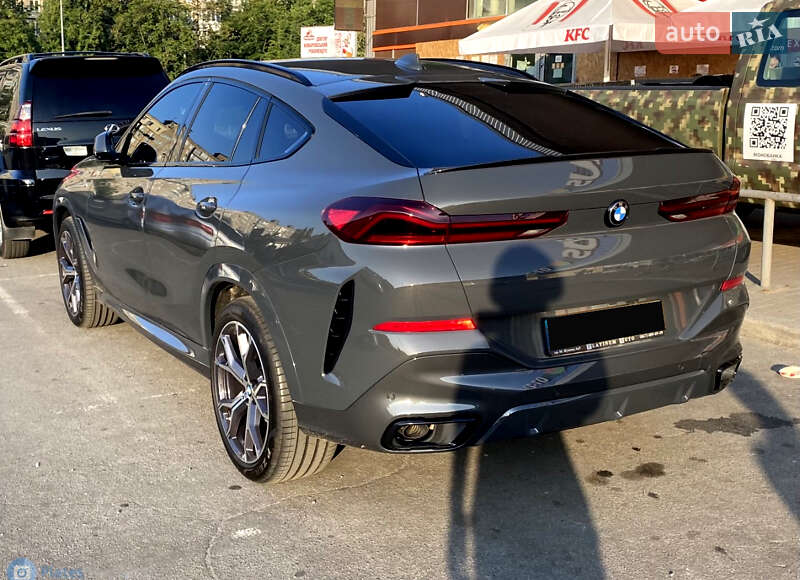 2022 bmw x6