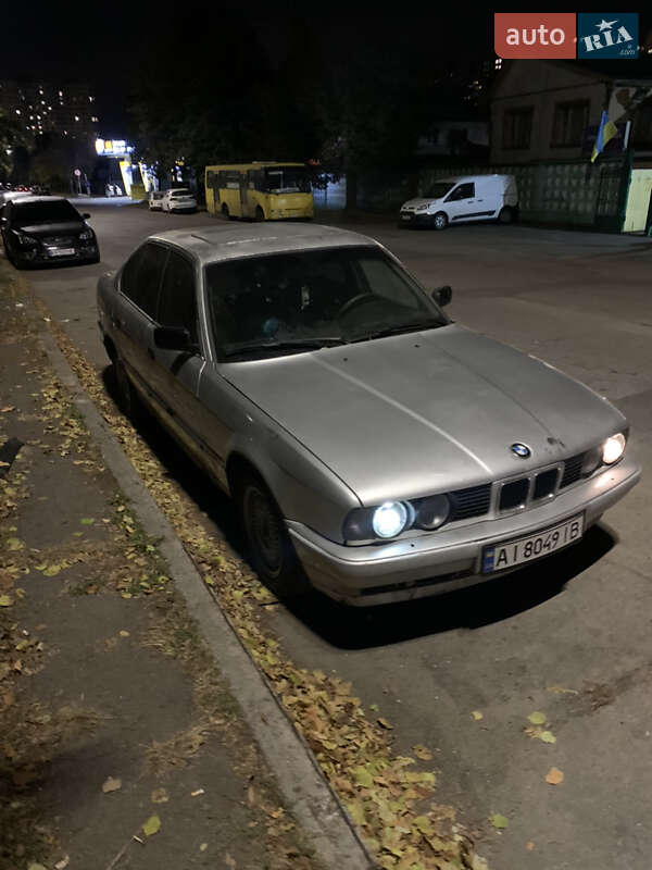 1990 bmw 524