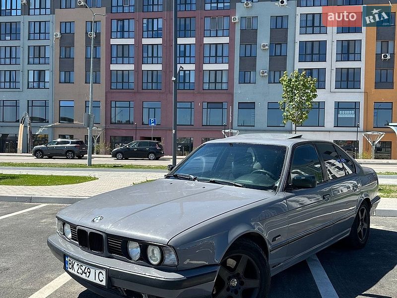 1990 bmw 520i