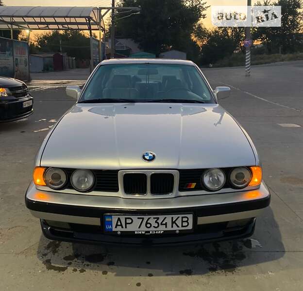 1990 bmw 520