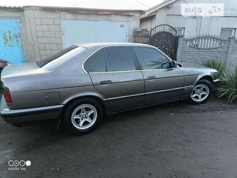 1988 bmw 520i