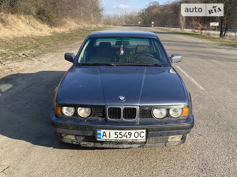 1990 bmw 520