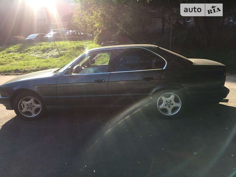1990 bmw 520