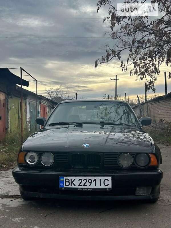 1990 bmw 520