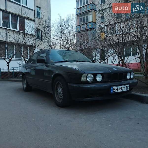 1993 bmw 520i
