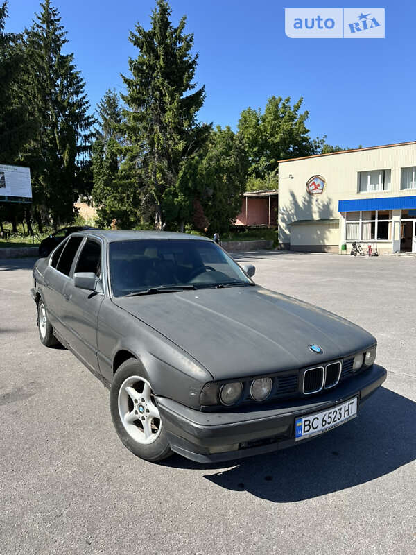 1991 bmw 520i