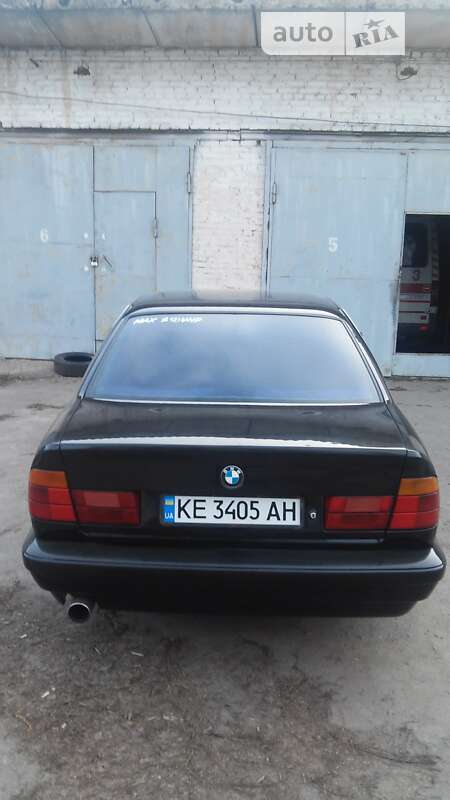 1990 bmw 520