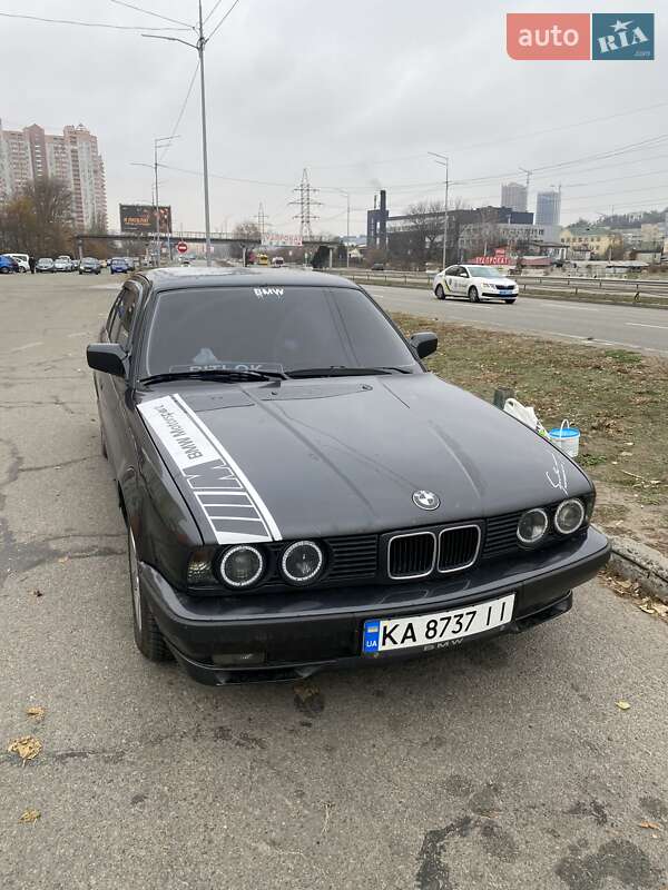 1992 bmw 520i