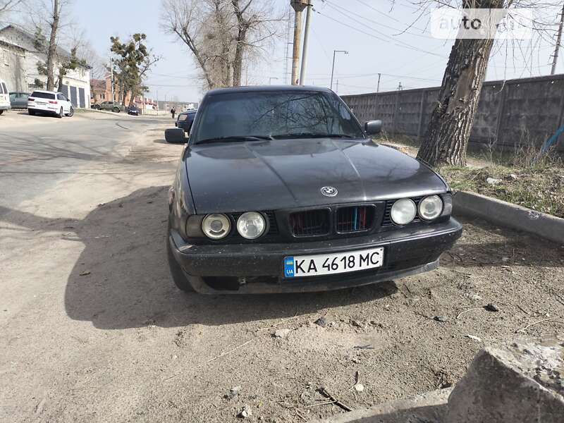 1990 bmw 520i