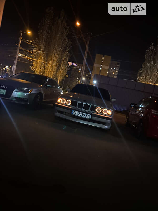1991 bmw 520i