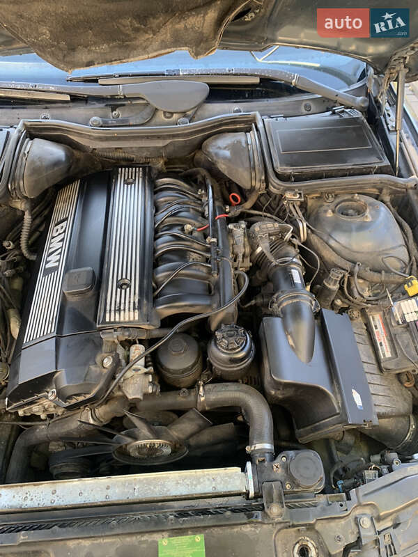 1996 bmw 528i