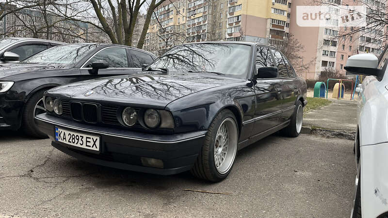 1993 bmw 520i