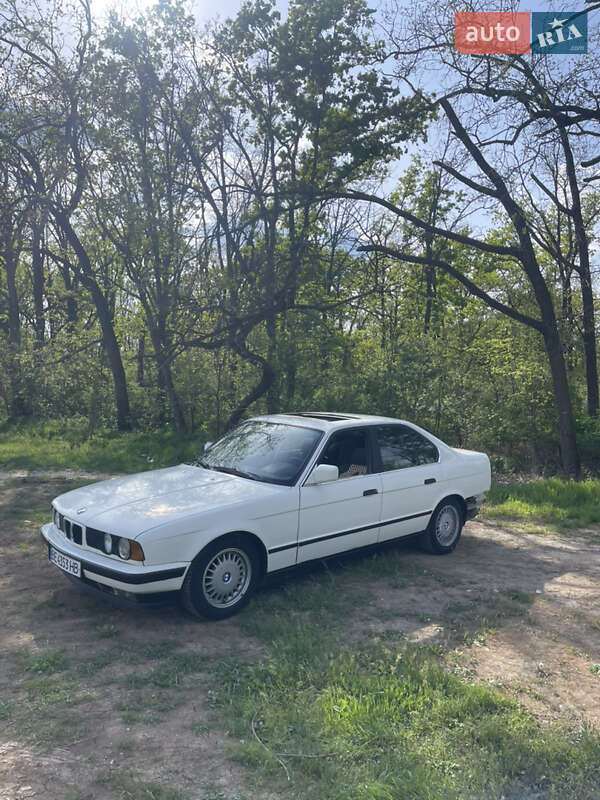 1991 bmw 520i