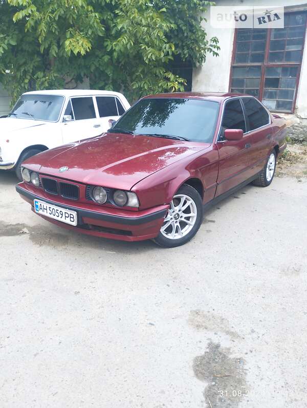 1992 bmw 520i