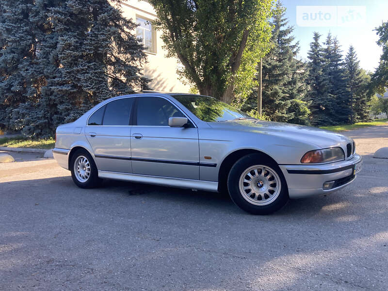 1996 bmw 523i