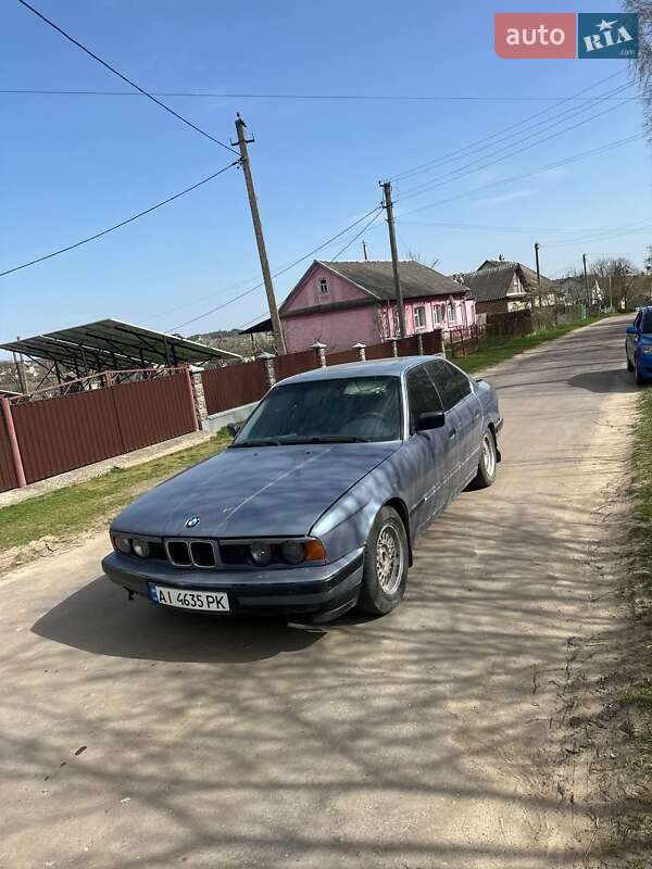 1992 bmw 520i