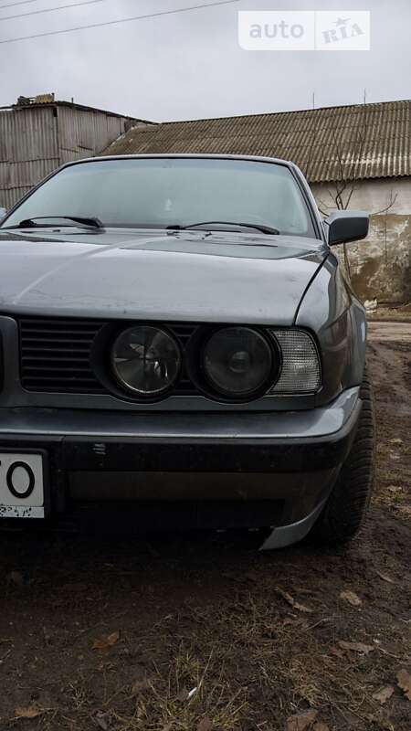 1990 bmw 520