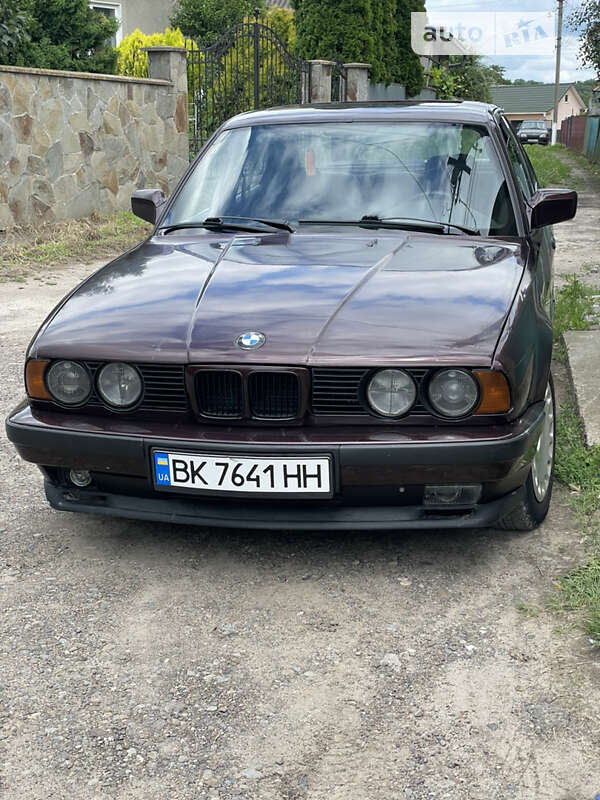 1992 bmw 520i