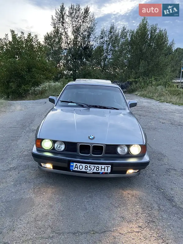 1990 bmw 525