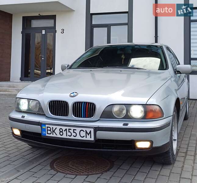 1999 bmw 523i
