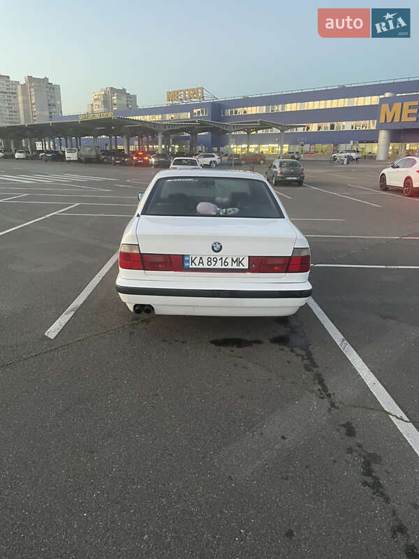 1992 bmw 525i