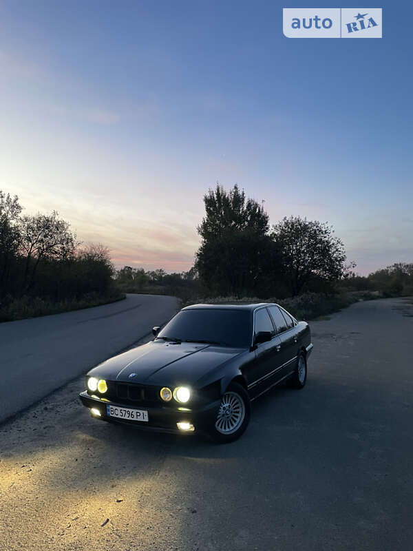 1992 bmw 525